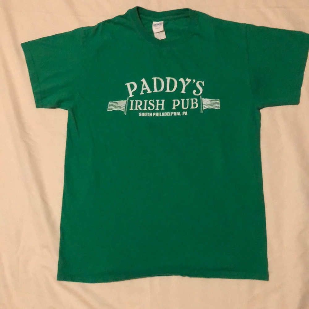 It’s Always Sunny Paddy’s Pub t shirt sz medium
